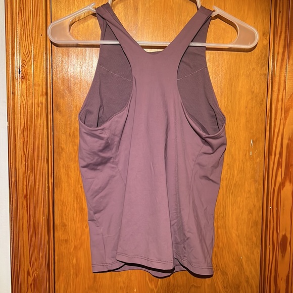 EUC Athleta Tank w/built in bra - Picture 2 of 3